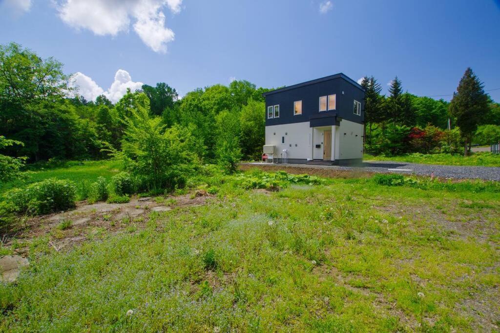 Furano Hidden Hill【Fhh】 Villa Kamifurano Exterior photo